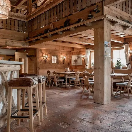 Dorfstadl's Landhaus**** *