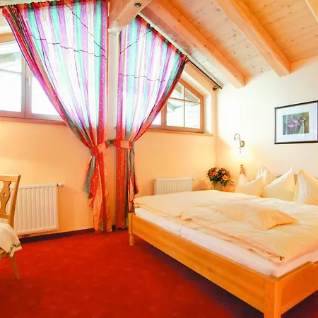 Dorfstadl's Landhaus****
